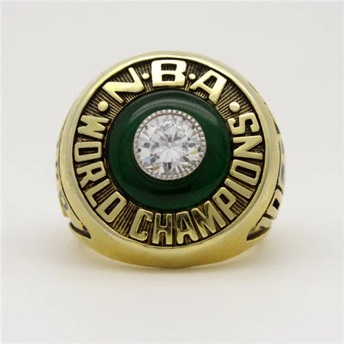 Boston Celtics 1981 NBA Finals National Basketball World Championship Ring With Green Chrysoprase