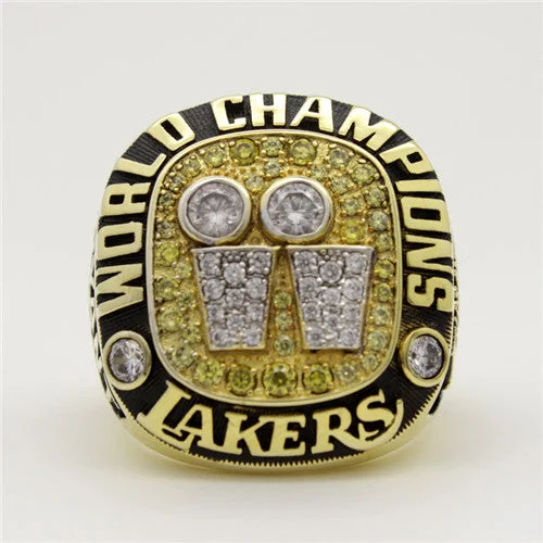 Los Angeles Lakers 2001 NBA Finals National Basketball World Championship Ring