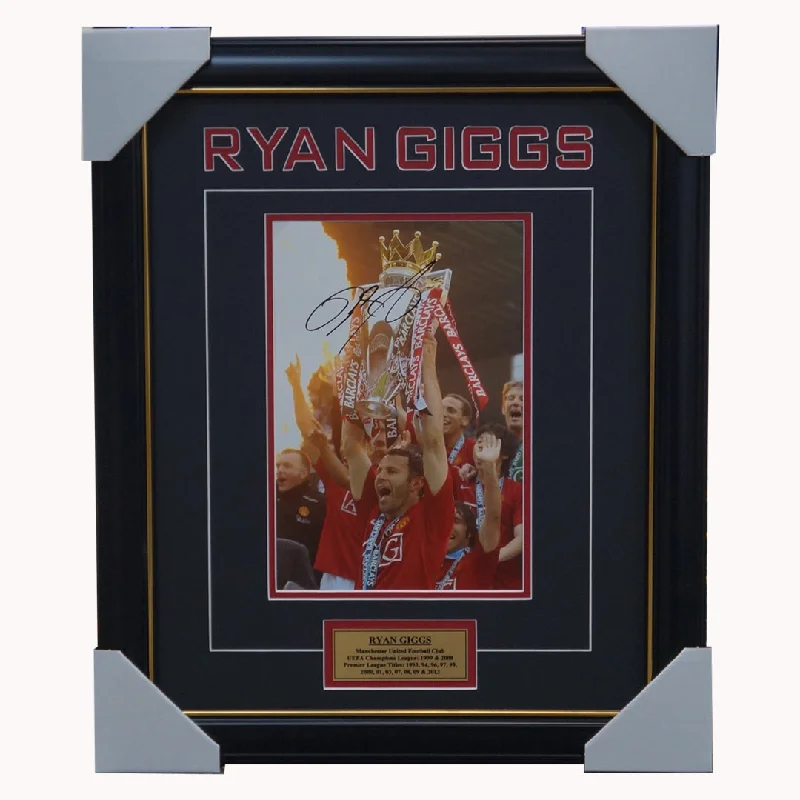 Ryan Giggs Signed Manchester United Photo Framed With Plaque + Coa - 2255